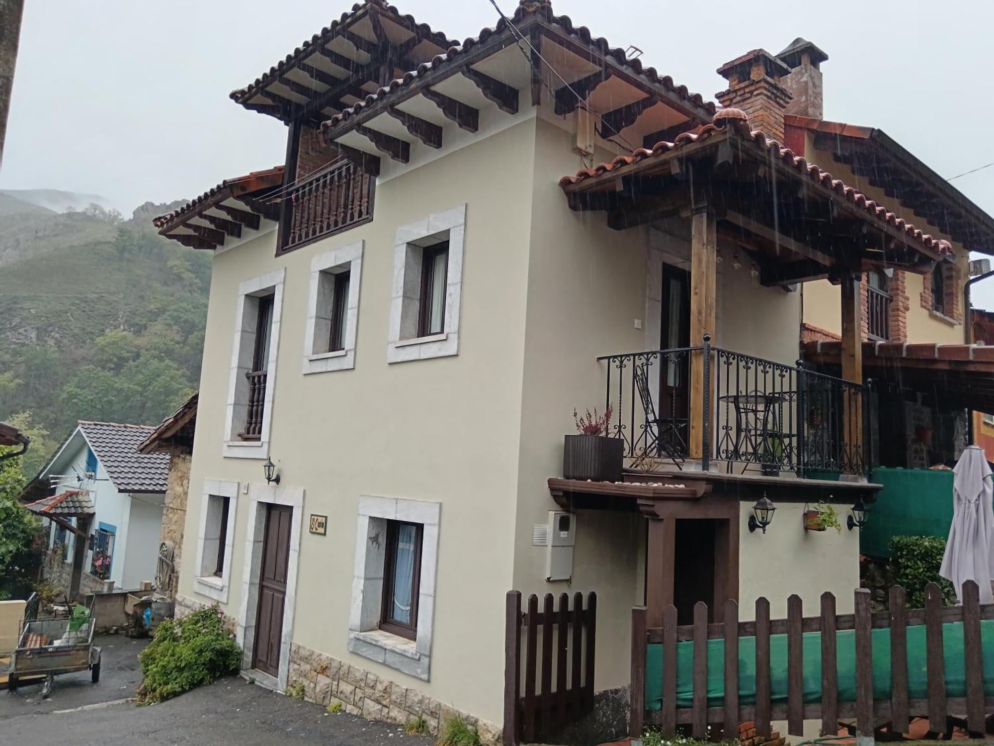 Casa Rural El Canton Onís المظهر الخارجي الصورة