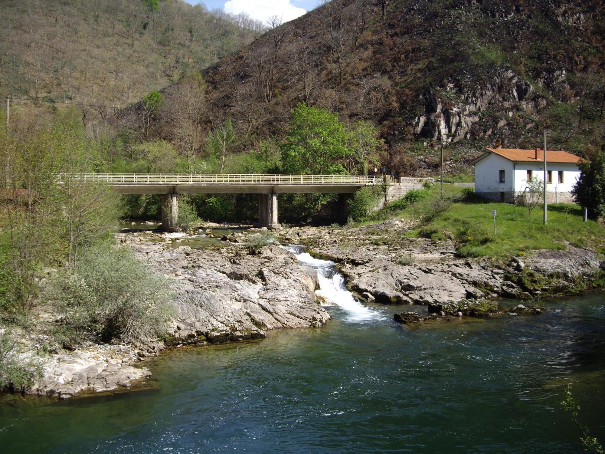 Casa Rural El Canton Onís المظهر الخارجي الصورة